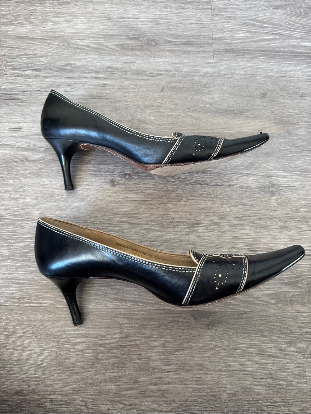 Cole Haan Black Leather Square Toe Low Heels with Contrast Stitching - Picture 3 of 8